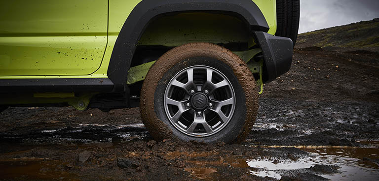 Suzuki Jimny 3P — foto 3 de 6